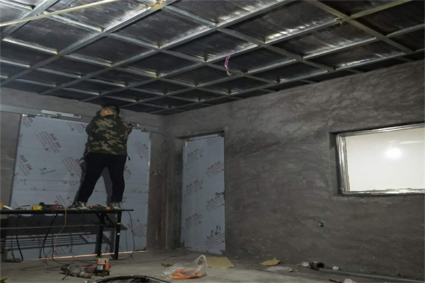 济宁金华铅板铅门施工